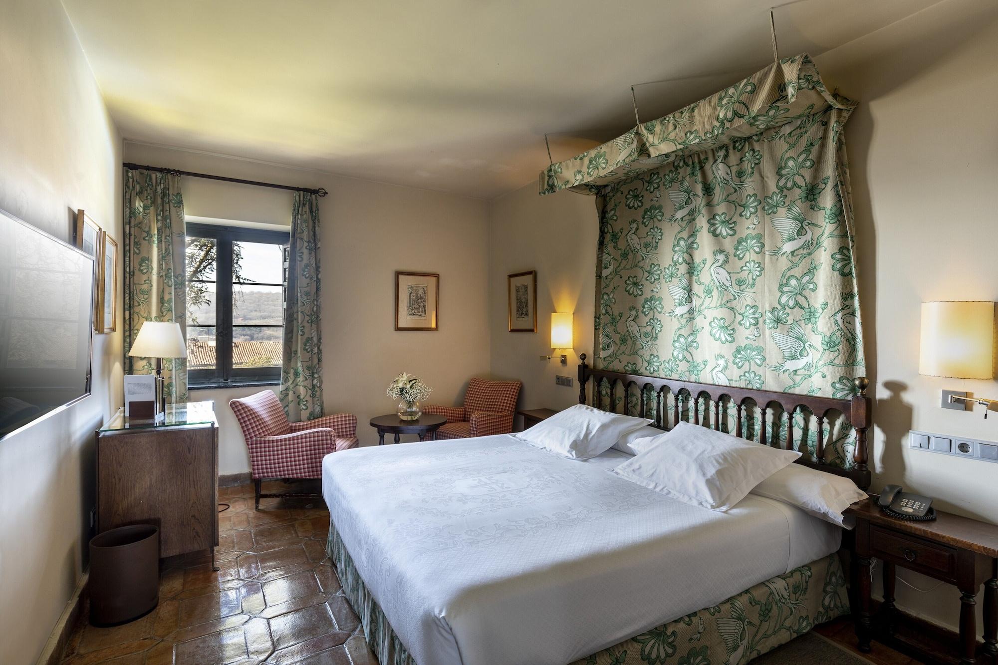 Parador De Jarandilla De La Vera Εξωτερικό φωτογραφία