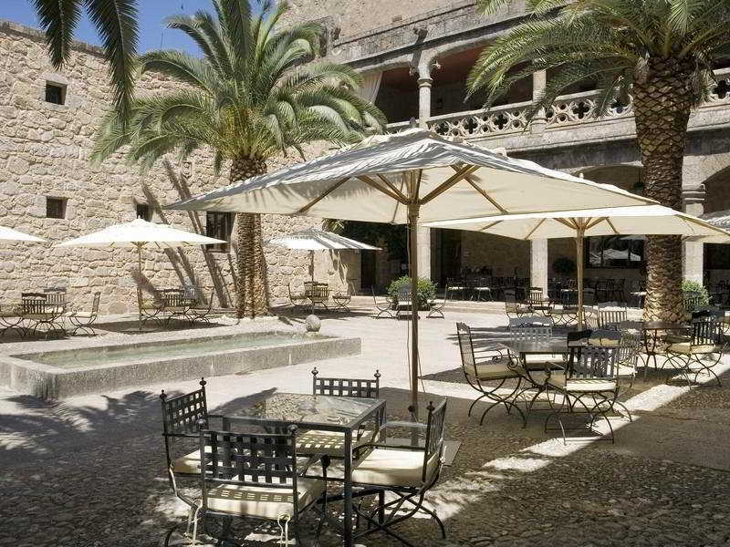 Parador De Jarandilla De La Vera Εξωτερικό φωτογραφία