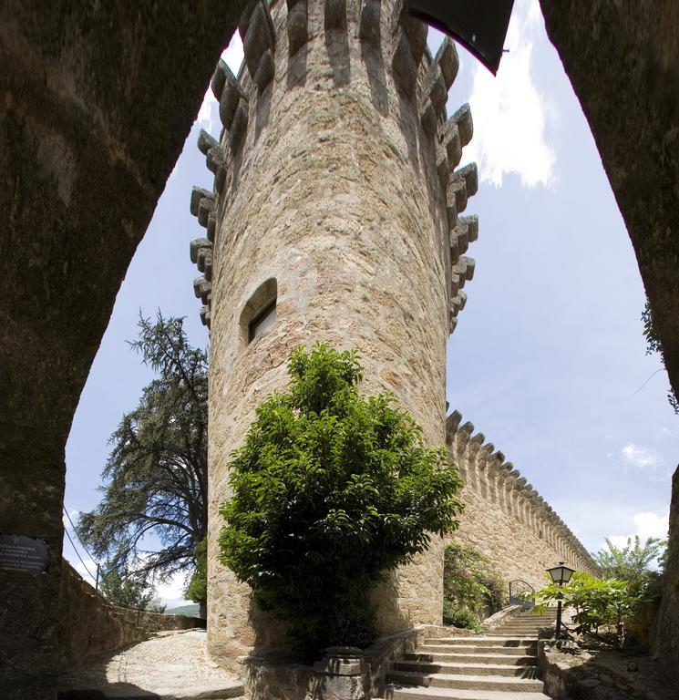 Parador De Jarandilla De La Vera Εξωτερικό φωτογραφία