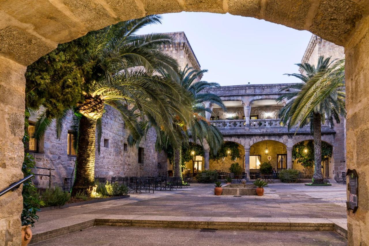 Parador De Jarandilla De La Vera Εξωτερικό φωτογραφία